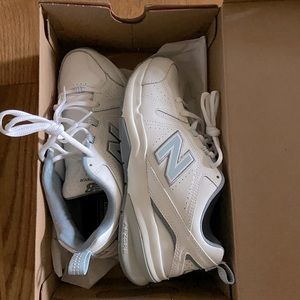 Women New Balance sneakers
